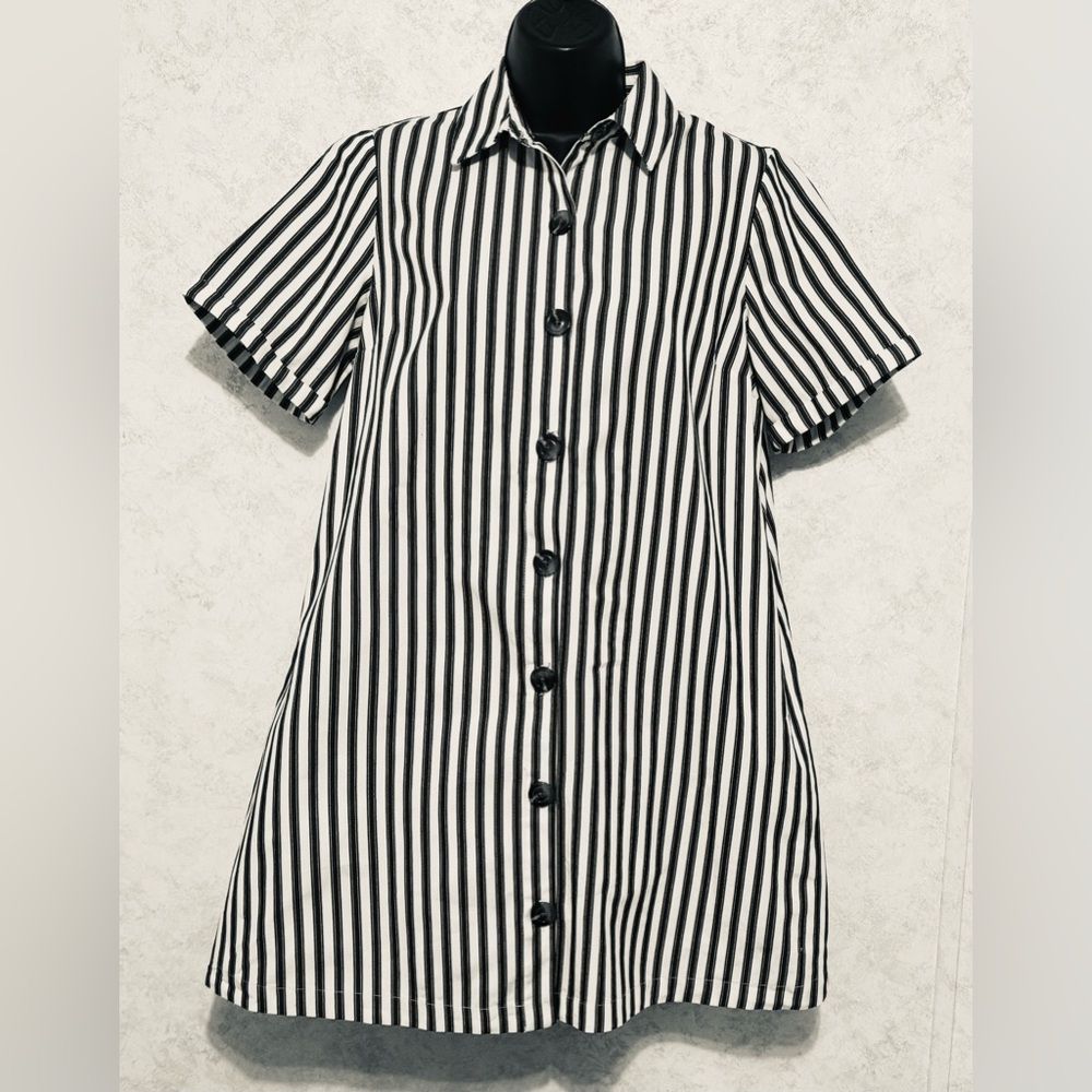 Who What Wear Button Up Trapeze Trailing Stripe Mini Short Sleeve Dress XS